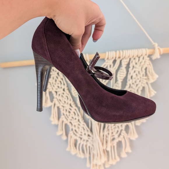 Donald J. Pliner Dark Purple Suede Heels Burgundy Suede Leather Heels Strap 7.5 - Picture 1 of 6